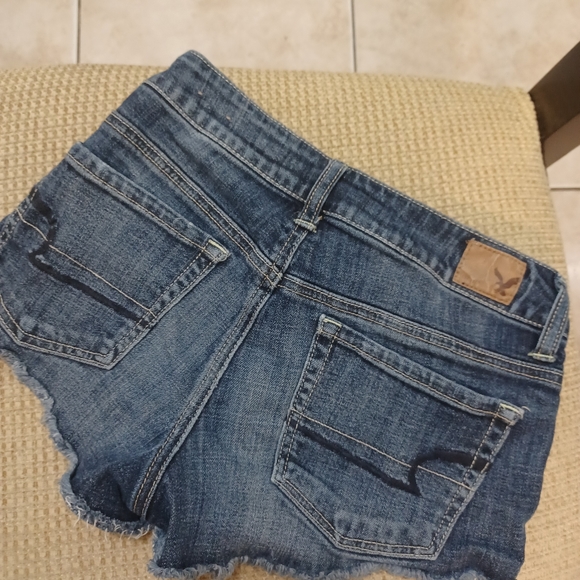 AMERICAN EAGLE SHORTS - Picture 3 of 5